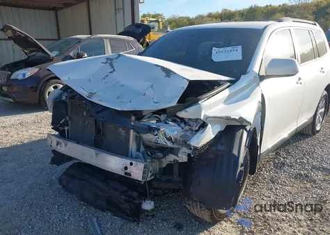 2013 Toyota Highlander Se V6 from USA, damaged, VIN 5TDBK3EH5DS225827